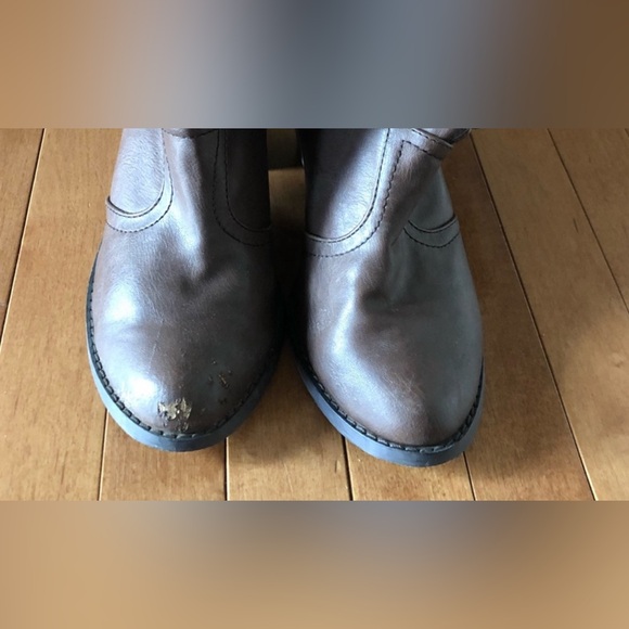 Ardene brown boots - Picture 2 of 2